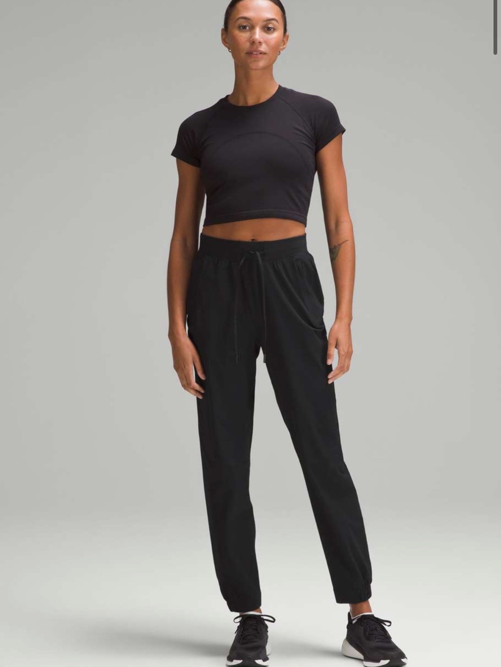Lululemon License to Train pant size 8